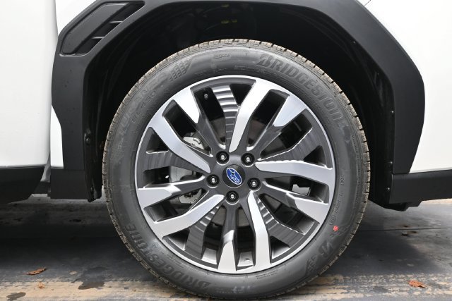 New 2026 Subaru Forester Touring AWD/4WD image 10