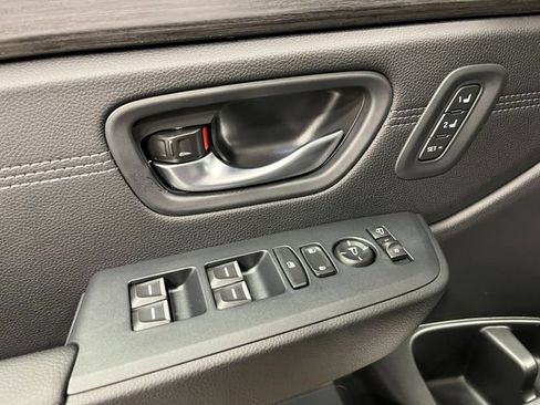 New 2026 Honda Pilot Touring image 13