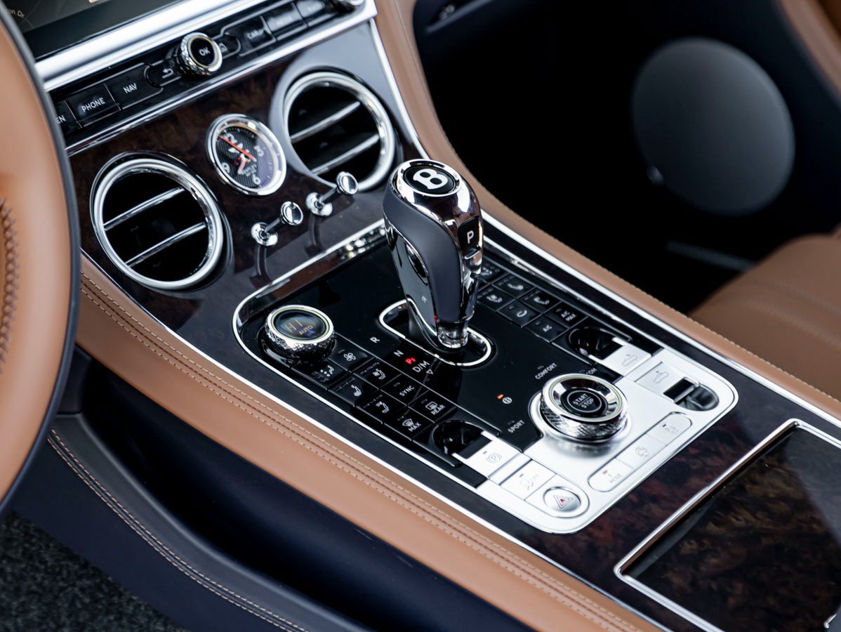 Used 2026 Bentley Continental GT AWD/4WD image 21