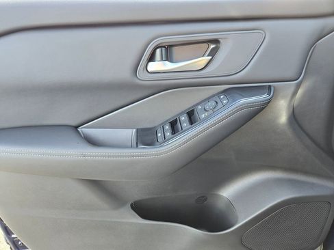 New 2026 Nissan Rogue SV image 11