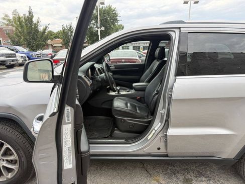 Used 2014 Jeep Grand Cherokee Limited AWD/4WD image 11