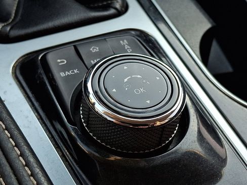 Certified 2022 Nissan Maxima Platinum w/ Sport Mat Group image 24