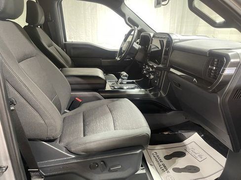 Used 2022 Ford F150 XLT w/ Equipment Group 302A High image 26