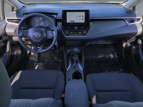 Certified 2025 Toyota Corolla LE image 10