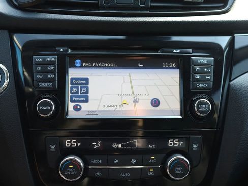 Used 2018 Nissan Rogue Sport SL w/ SL Premium Package image 24