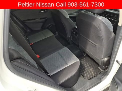 Used 2023 Nissan Rogue SV image 15