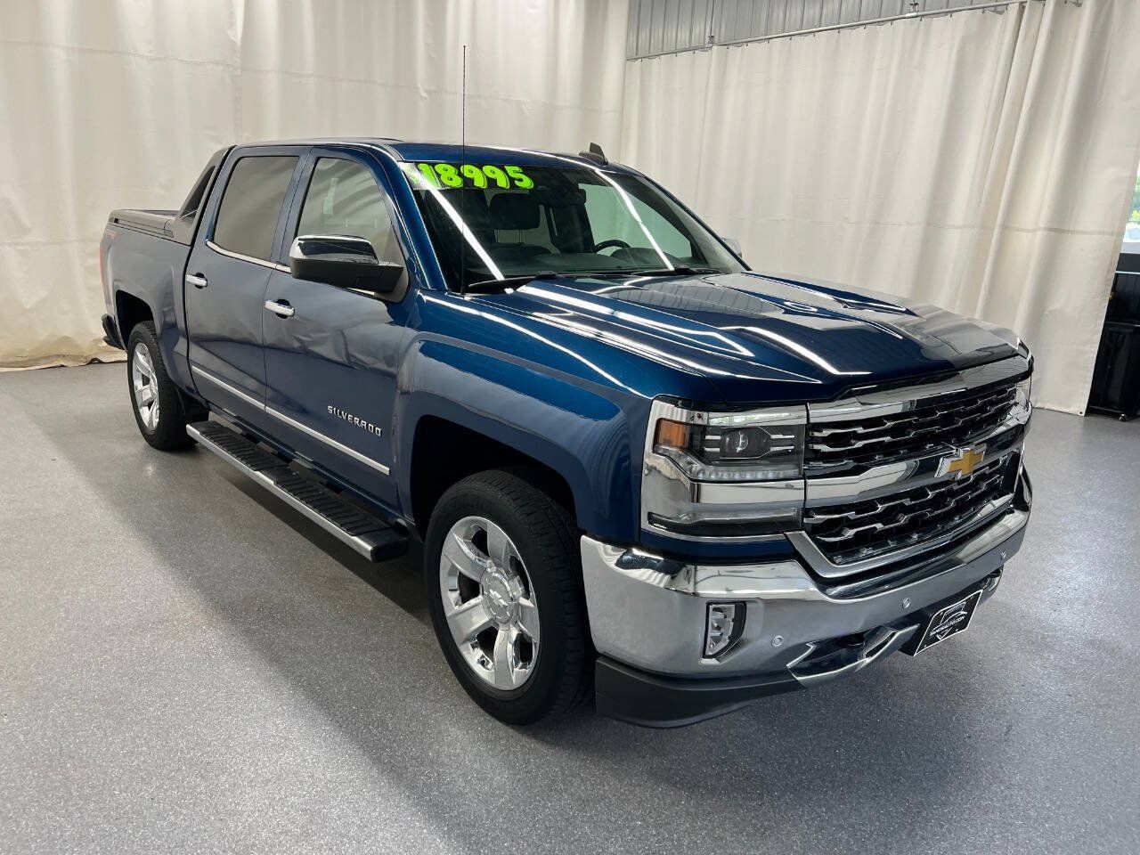 Used 2017 Chevrolet Silverado 1500 LTZ w/ High Desert Package AWD/4WD image 3