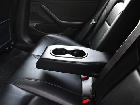 Used 2018 Tesla Model 3 Long Range AWD/4WD image 16