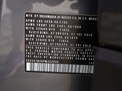 Used 2023 Volkswagen Taos SEL AWD/4WD image 52