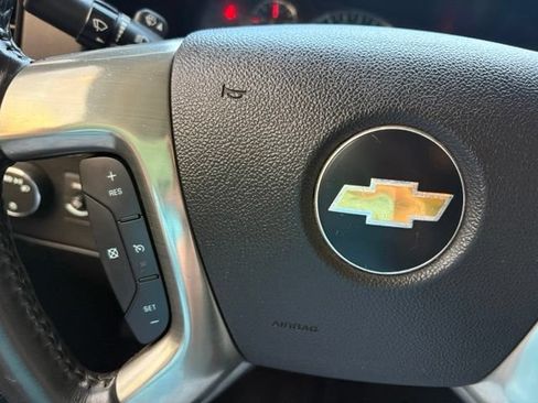Used 2019 Chevrolet Express 2500 w/ Driver Convenience Package RWD image 15