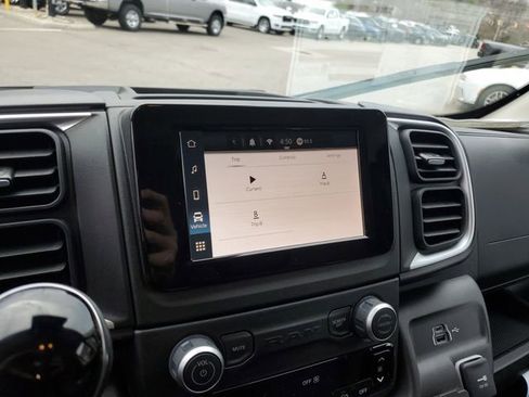 New 2026 RAM ProMaster 2500 w/ Quick Order Package 22G SLT image 11