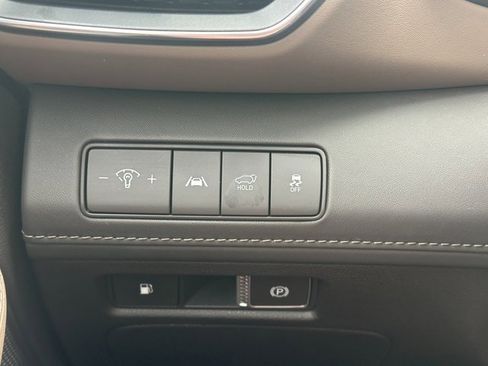 Used 2023 Hyundai Santa Fe Limited w/ Cargo Package image 34