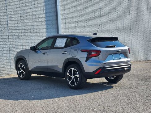 New 2026 Chevrolet Trax RS w/ Driver Confidence Package FWD image 3