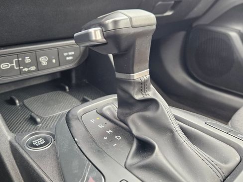 Used 2025 Kia K4 EX image 10