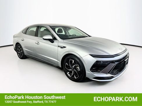 Used 2025 Hyundai Sonata SEL FWD image 1