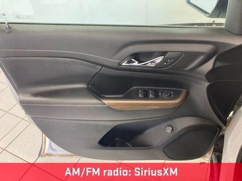 Used 2023 GMC Acadia SLE w/ Elevation Edition AWD/4WD image 12