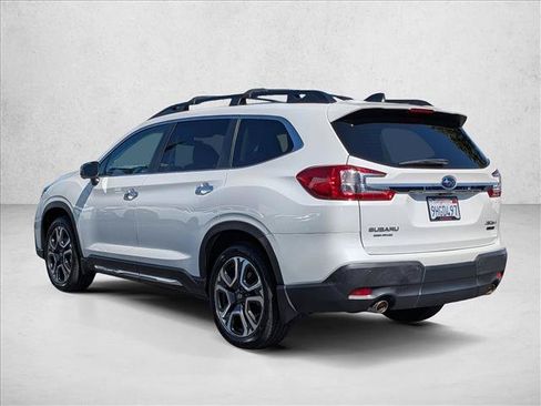 Used 2023 Subaru Ascent Touring AWD/4WD image 7