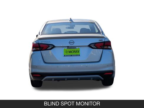 New 2025 Nissan Versa SR w/ Trunk Package image 9