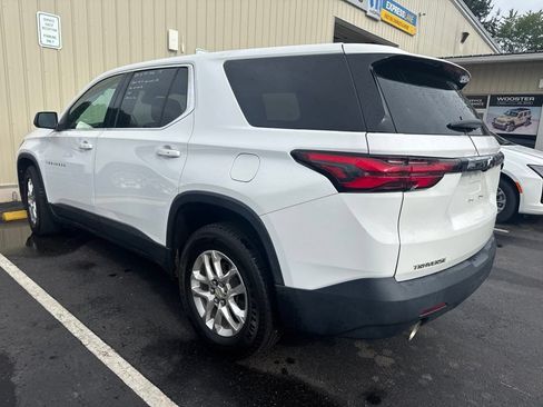 Used 2022 Chevrolet Traverse LS AWD/4WD image 2