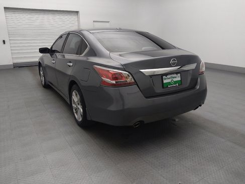 Used 2015 Nissan Altima 2.5 SV image 5
