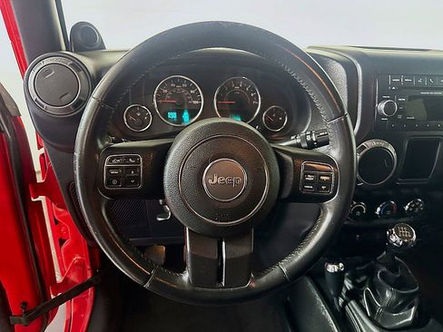 Used 2013 Jeep Wrangler Sport w/ Connectivity Group AWD/4WD image 23