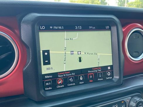 Used 2021 Jeep Wrangler Unlimited Rubicon w/ Uconnect 4C Nav & Sound Group AWD/4WD image 25