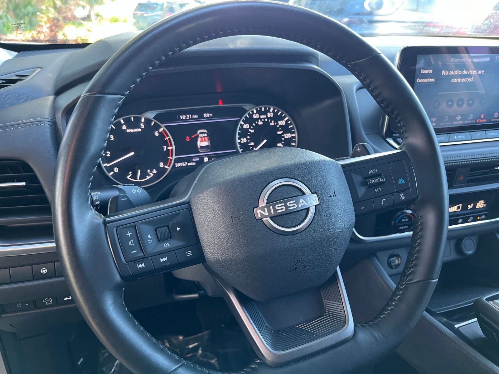 Used 2025 Nissan Rogue SV AWD/4WD image 29