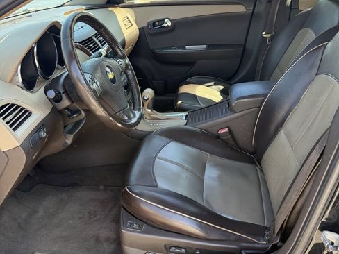 Used 2010 Chevrolet Malibu LTZ FWD image 9