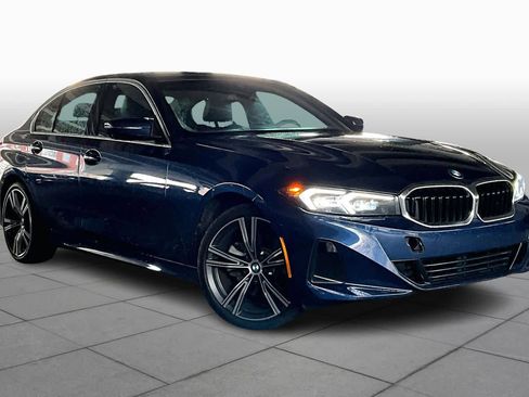 Certified 2024 BMW 330i Sedan image 2