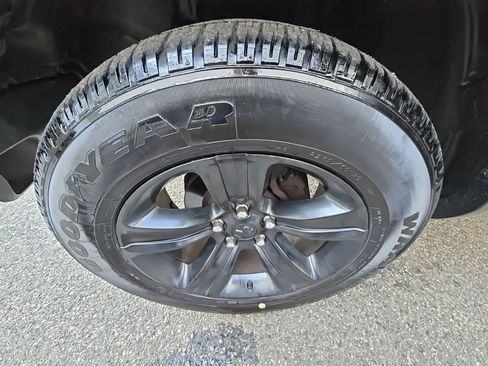 Used 2021 RAM 1500 Classic Warlock image 32