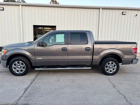 Used 2014 Ford F150 XLT w/ Equipment Group 302A Luxury image 2