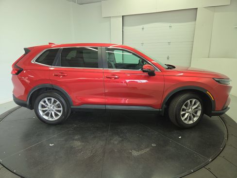 Used 2024 Honda CR-V EX image 11