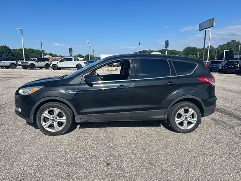 Used 2013 Ford Escape SE FWD image 2