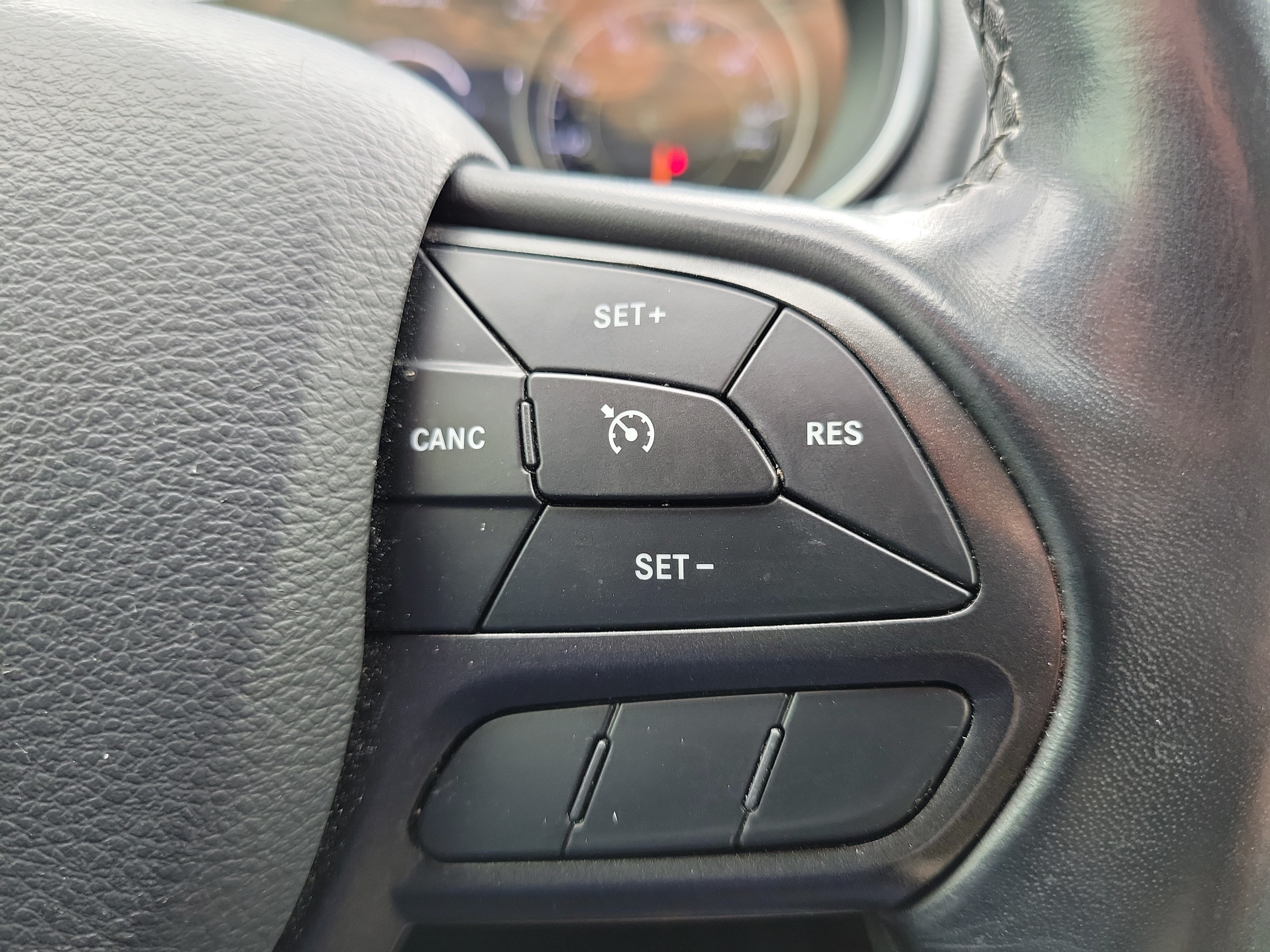 Used 2019 Jeep Cherokee Trailhawk w/ Trailer Tow Group AWD/4WD image 18