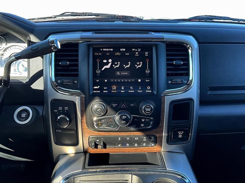 Used 2018 RAM 2500 Laramie w/ Convenience Group image 6