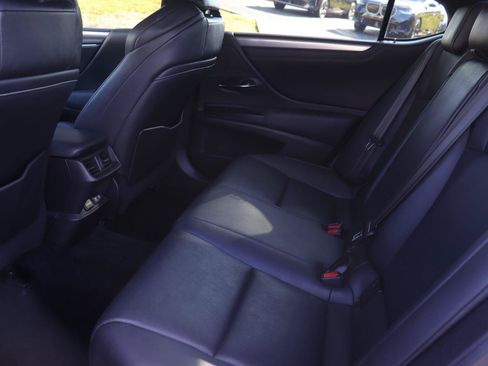 Used 2019 Lexus ES 350 F Sport w/ Accessory Package 2 FWD image 12