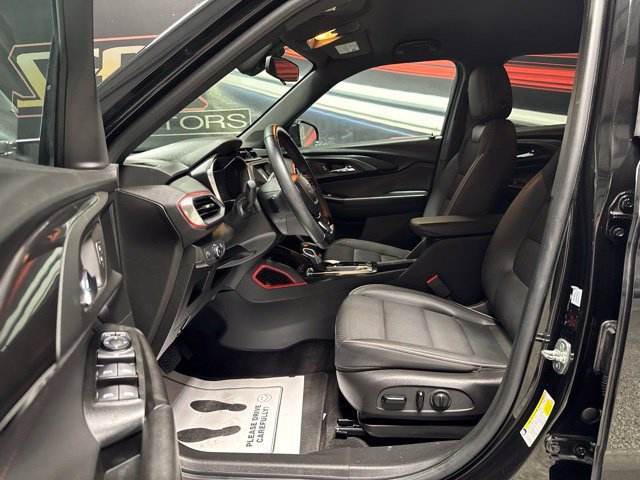 Used 2022 Chevrolet TrailBlazer RS FWD image 5