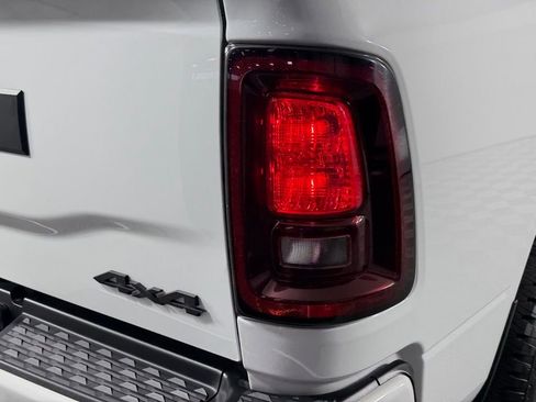 Used 2025 RAM 2500 Big Horn AWD/4WD image 13