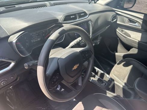 Certified 2022 Chevrolet TrailBlazer LT w/ Convenience Package image 12