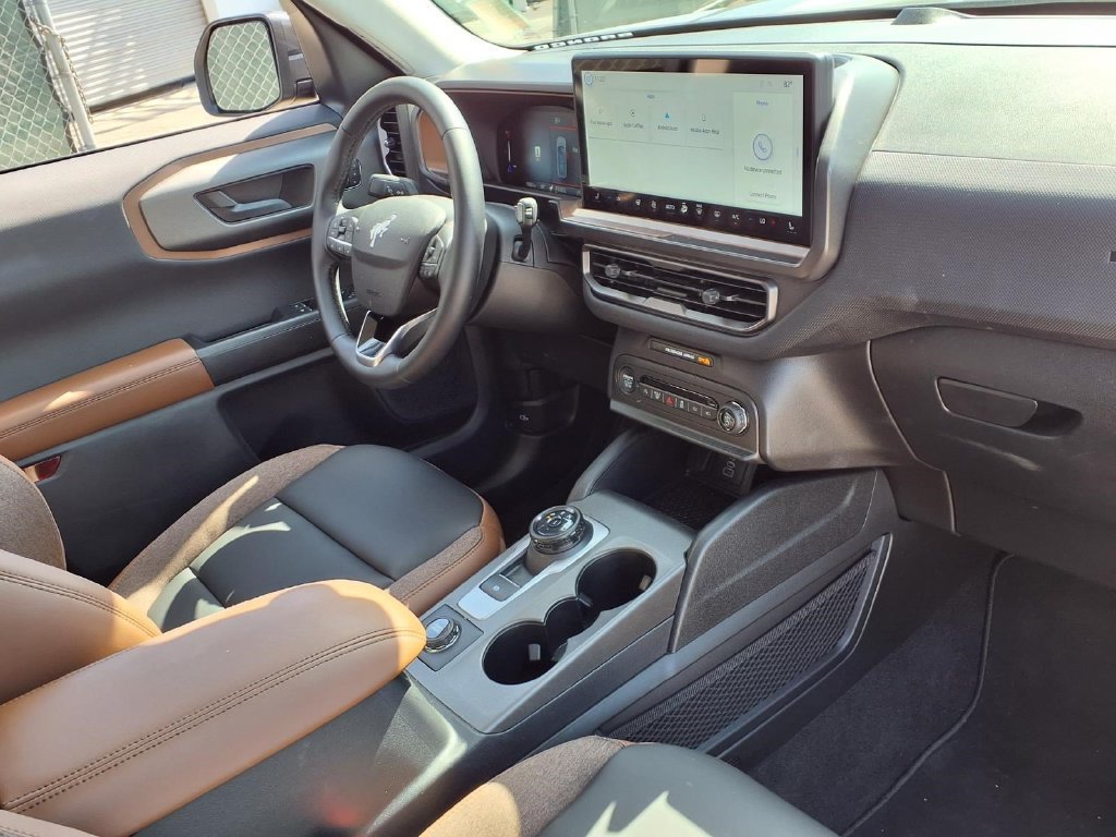 Used 2026 Ford Bronco Sport Outer Banks AWD/4WD image 31