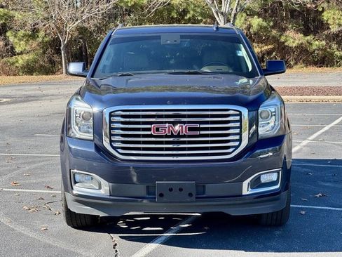 Used 2018 GMC Yukon SLT w/ Premium Edition image 12