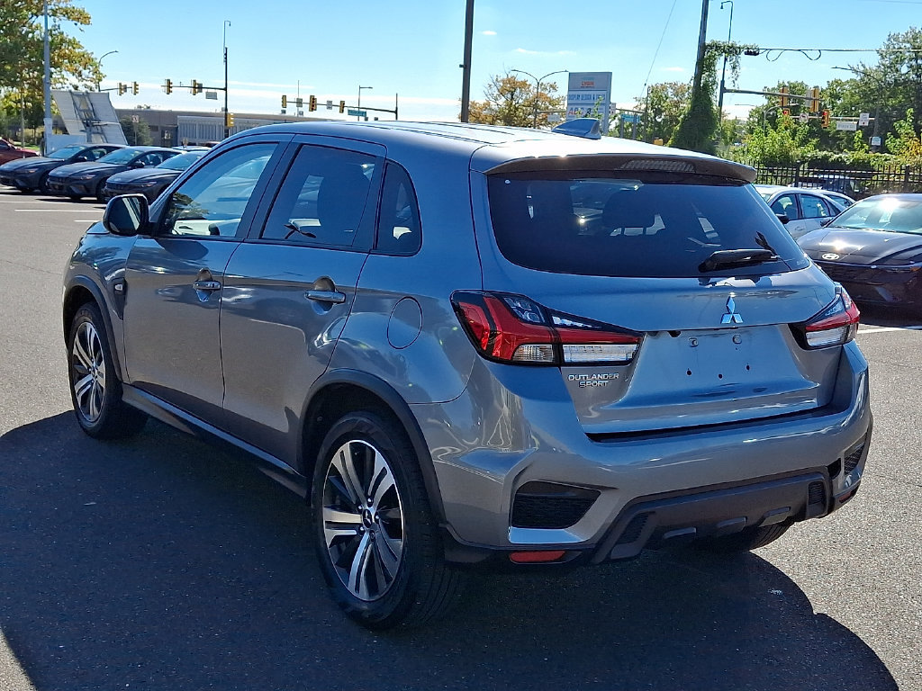 Used 2024 Mitsubishi Outlander Sport ES AWD/4WD image 4