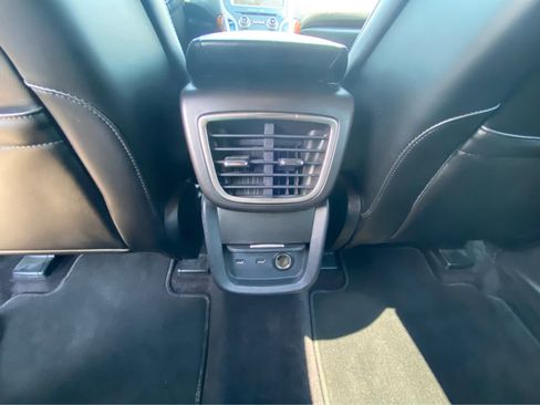Used 2017 Lincoln MKX Select w/ Select Plus Package FWD image 32