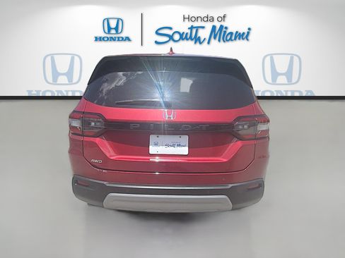 Used 2024 Honda Pilot EX-L image 6