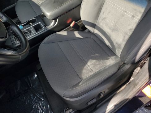 Used 2019 Kia Sorento S image 19