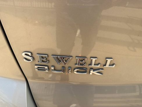 Used 2015 Buick Enclave Premium w/ Experience Buick Package FWD image 49