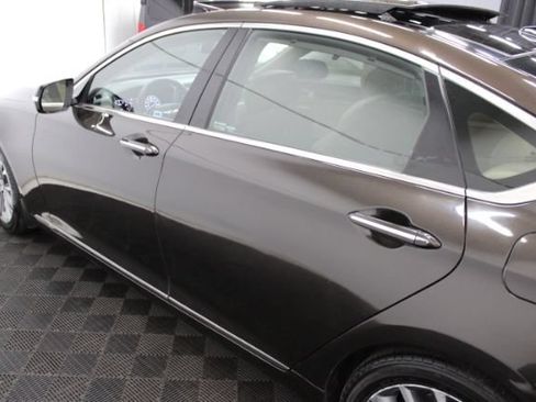 Used 2015 Hyundai Genesis 3.8 w/ Option Group 04 RWD image 8