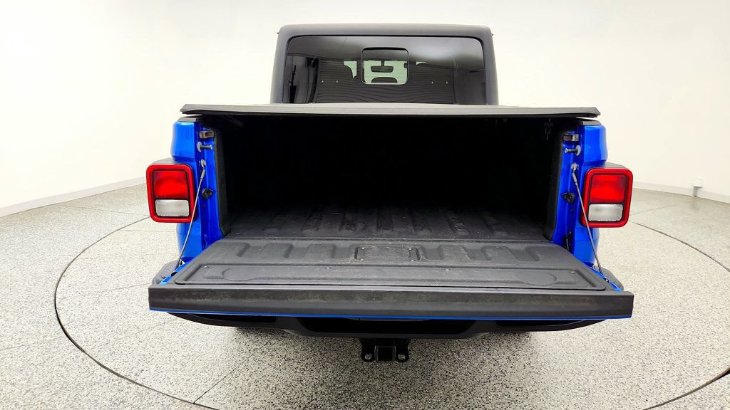 Used 2021 Jeep Gladiator Sport AWD/4WD image 22