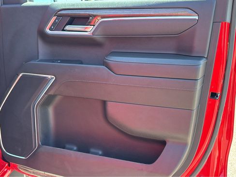 Certified 2025 Chevrolet Silverado 1500 LT image 12