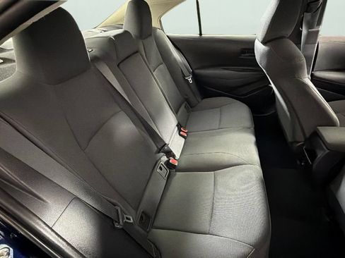 Used 2022 Toyota Corolla LE FWD image 25